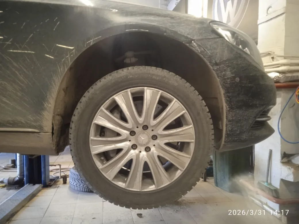 Замена компрессора пневмоподвески на Mercedes‑Benz S‑class W222