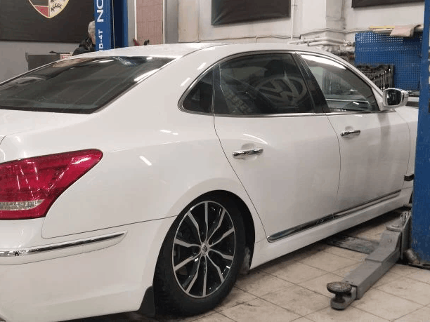 Ремонт и обслуживание пневмоподвески автомобиля Hyundai Equus