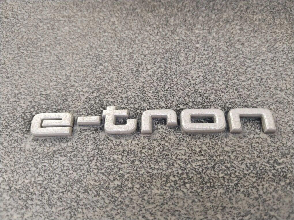 Замена пыльника пневмобаллона Audi E‑tron 55 Quattro