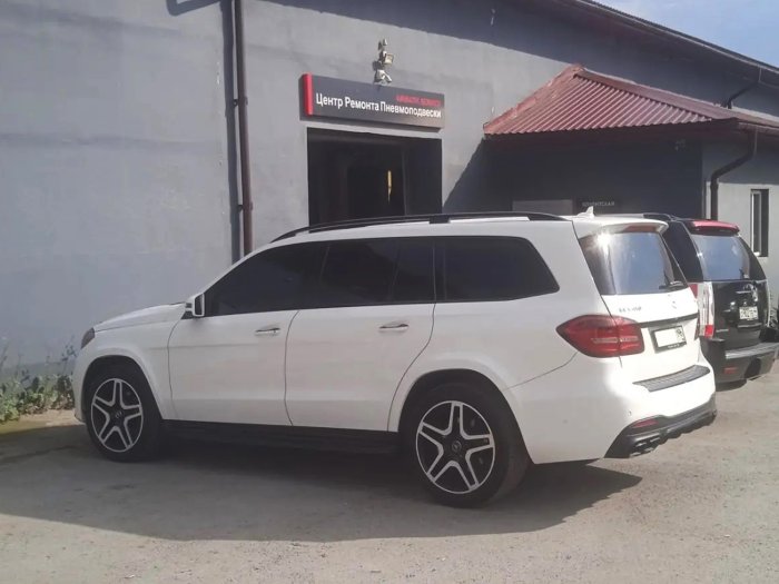 Успешный ремонт пневмоподвески Mercedes-Benz GLS 450