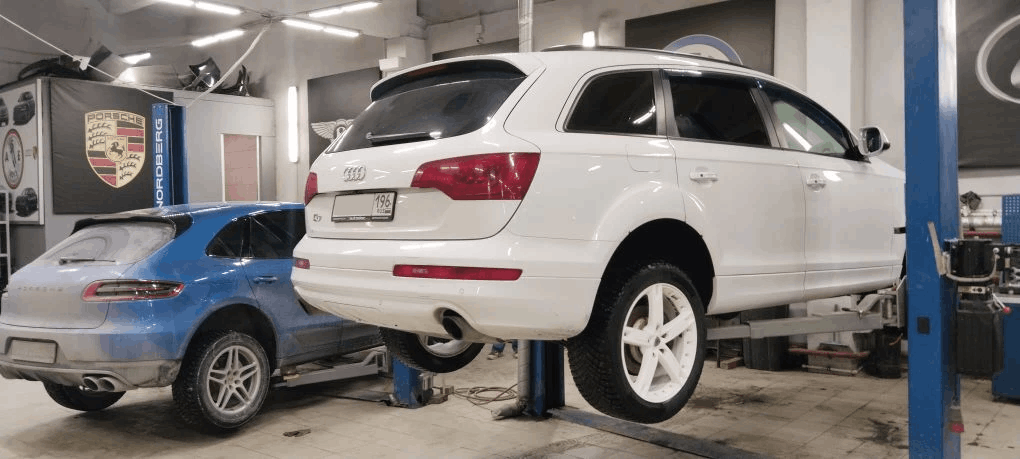 Обслуживаем пневмоподвеску Audi Q7 первого поколения