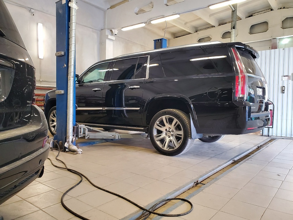 Ремонт пневмоподвески Кадиллак Эскалейд