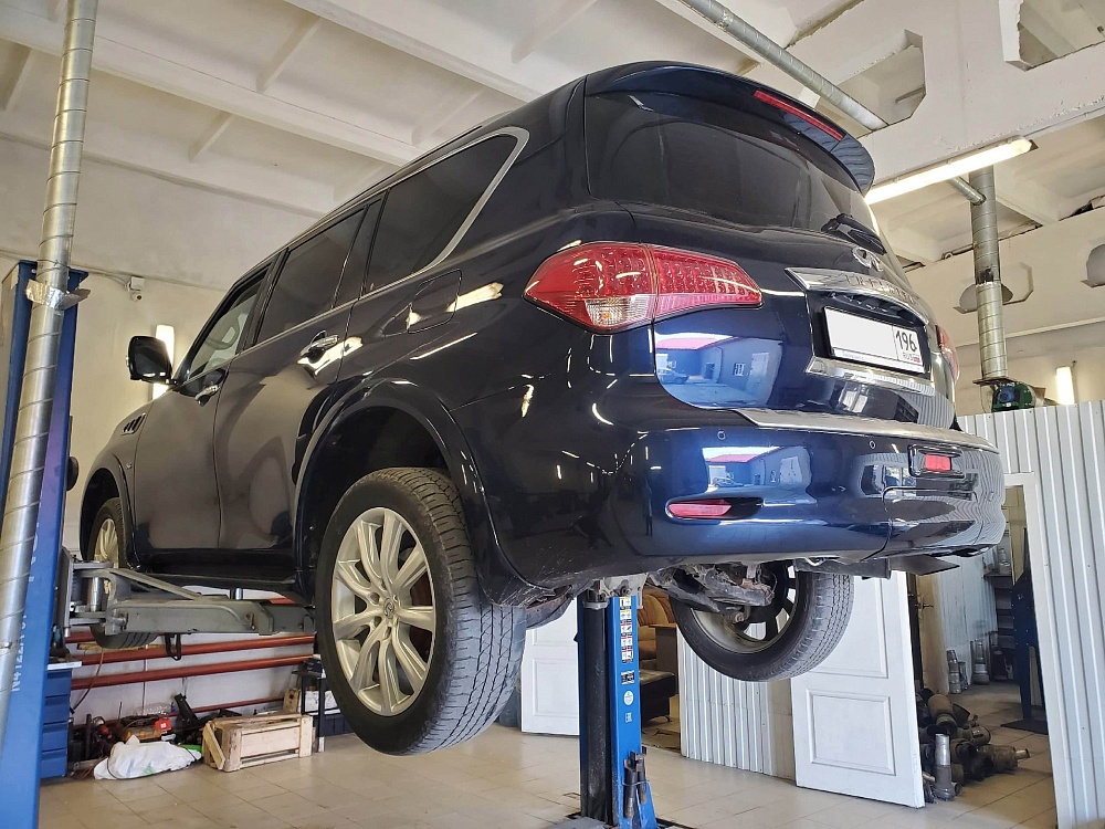 Замена компрессора пневмоподвески Инфинити QX56