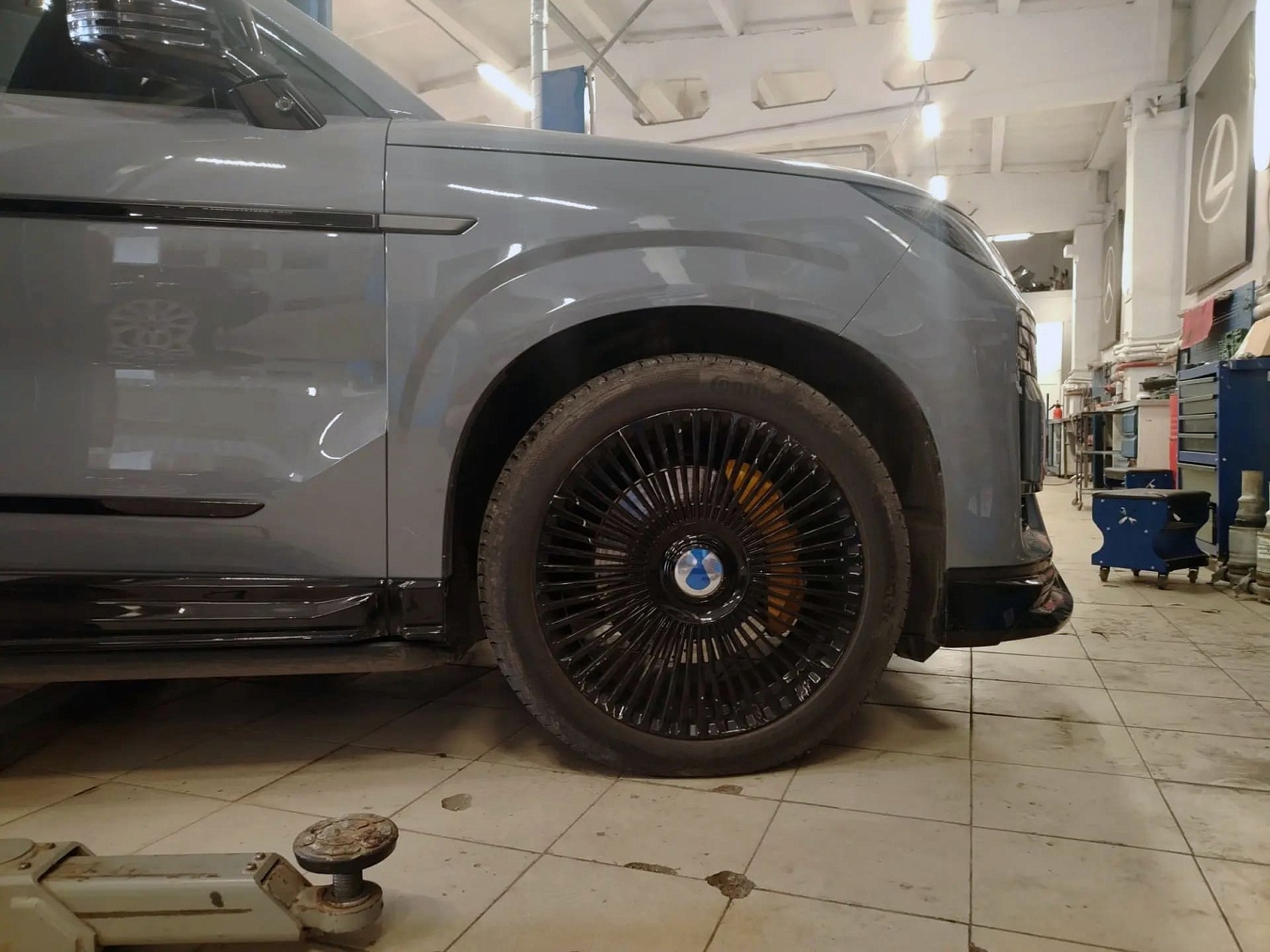 Пневмоподвеска Denza N9: двухкамерная «магия» BYD по-русски, или как «Аирматик Про Сервис» укрощает DiSus-A