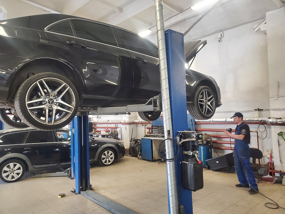 Замена прокладки теплообменника Mercedes-Benz 
