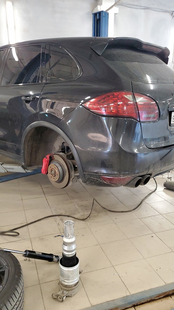 Ремонт и замена аммортизаторов пневмо подвески