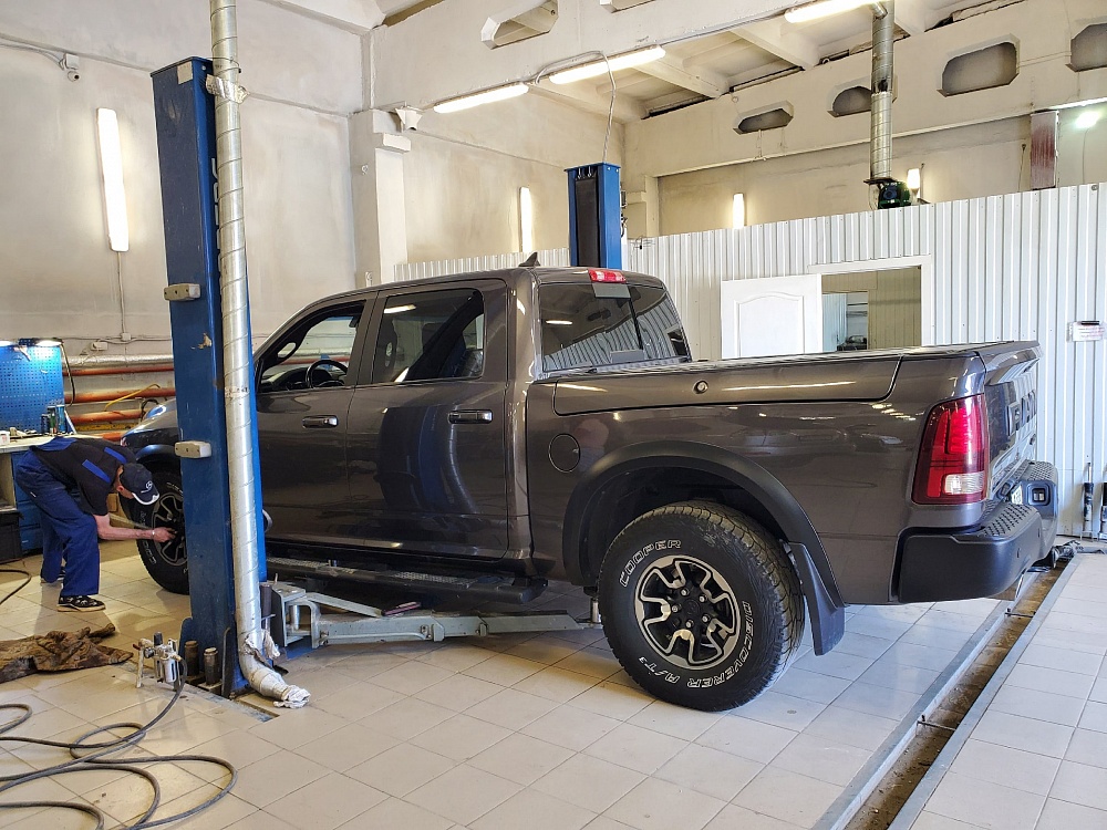 Ремонт и замена пневмобаллона Dodge RAM