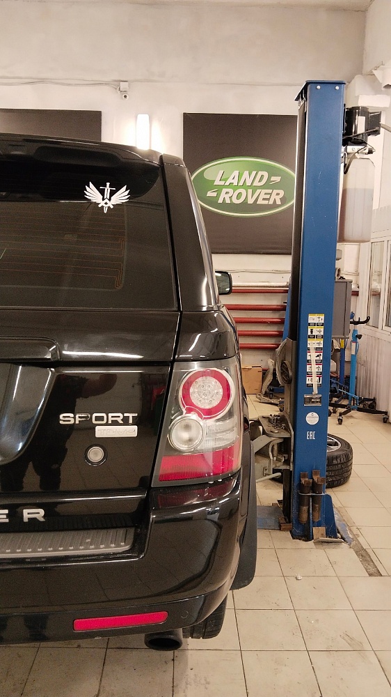 Ремонт и обслуживание пневмоподвески на автомобиле Ренж Ровер