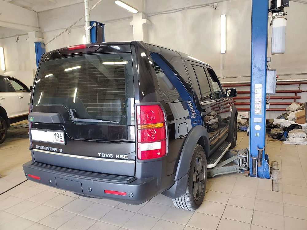 Диагностика и ремонт пневмоподвески Land Rover Discovery 3